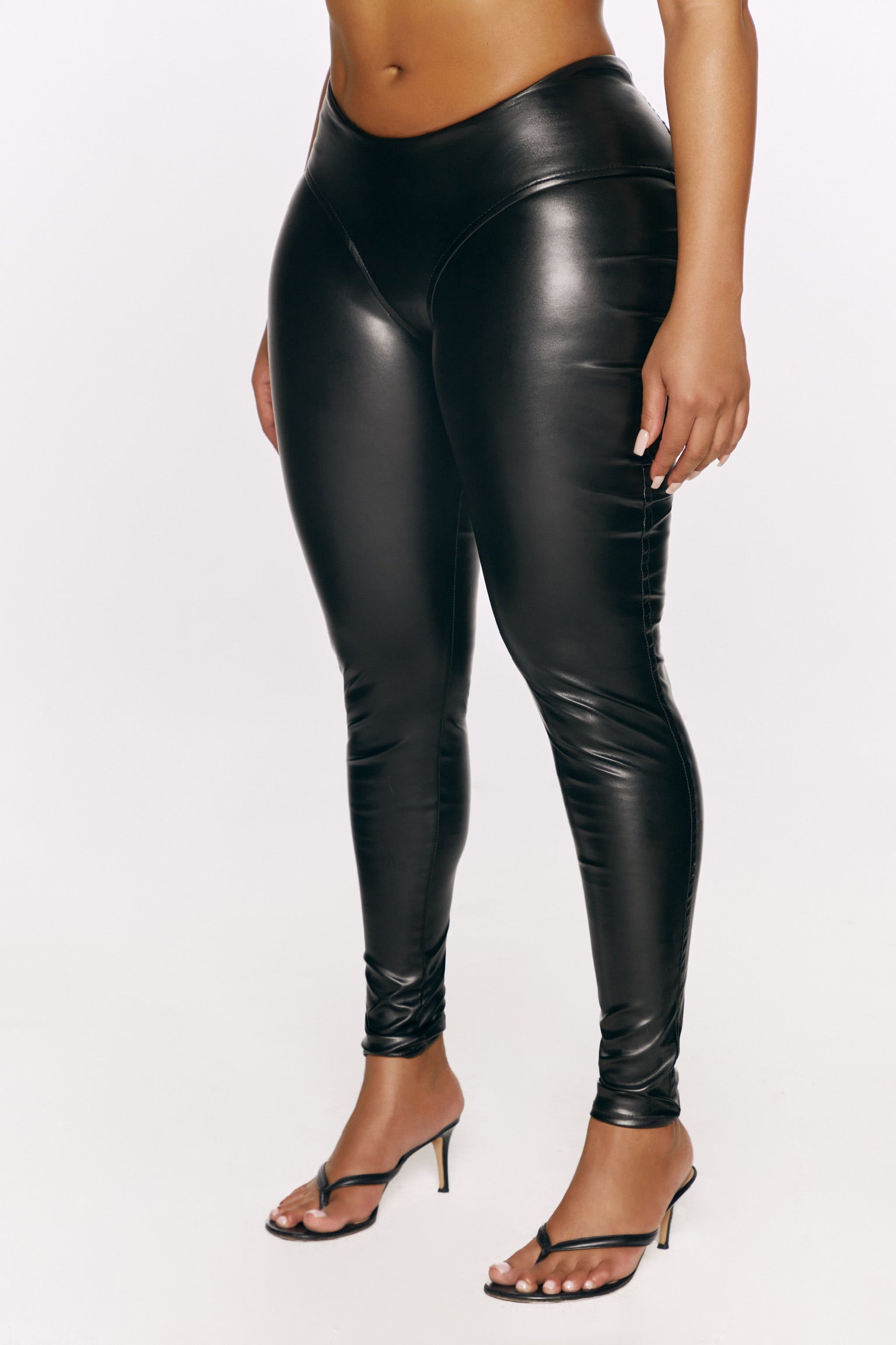 Kaia Leggings - black